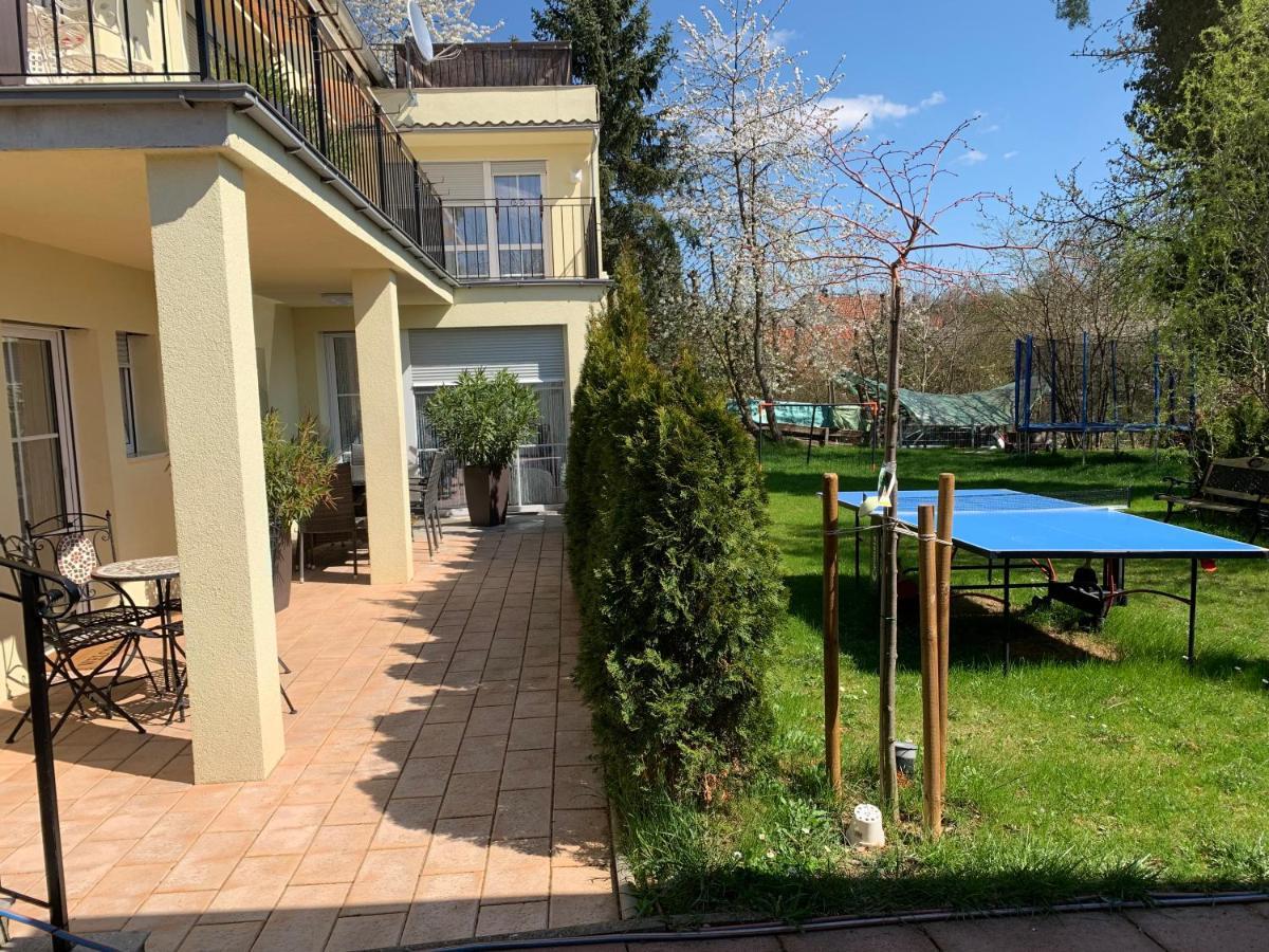 Terrassenwohnung In Estenfeld Bei Wuerzburg ภายนอก รูปภาพ